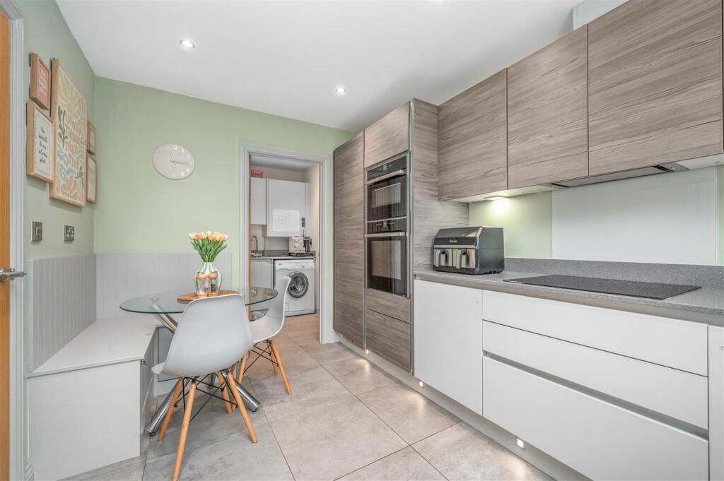 Additional image 5 of Doctors Close, Tanworth-In-Arden, Solihull