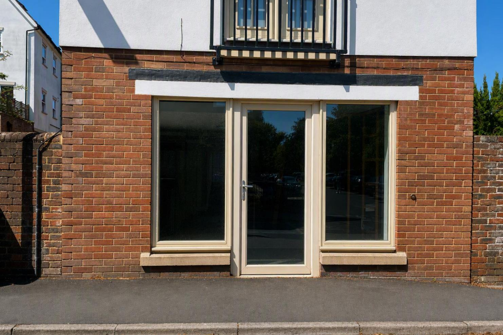 Main image of property: Chapel Street