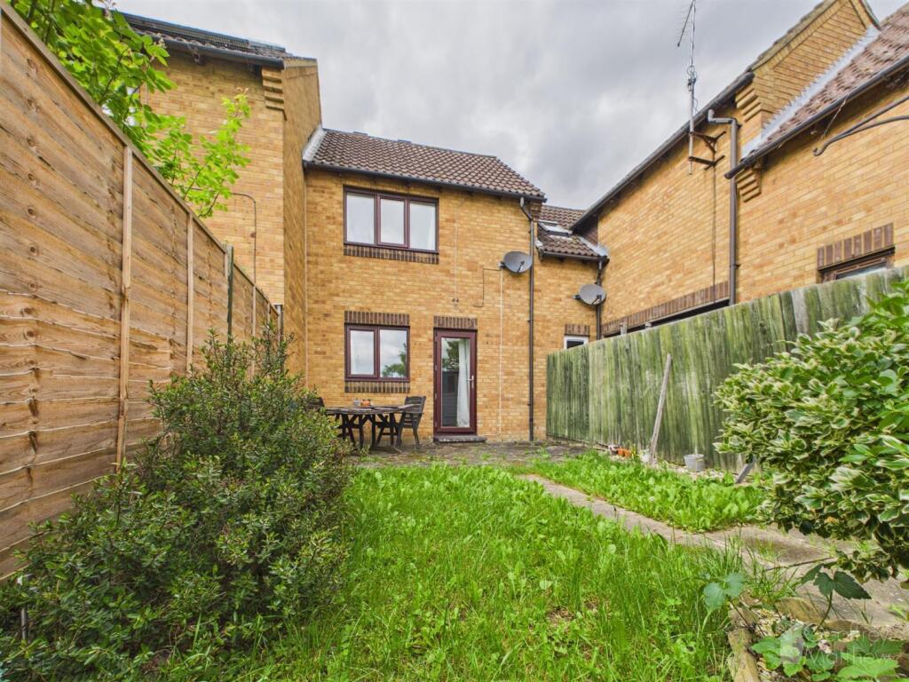 Main image of property: Chennells Close, Hitchin