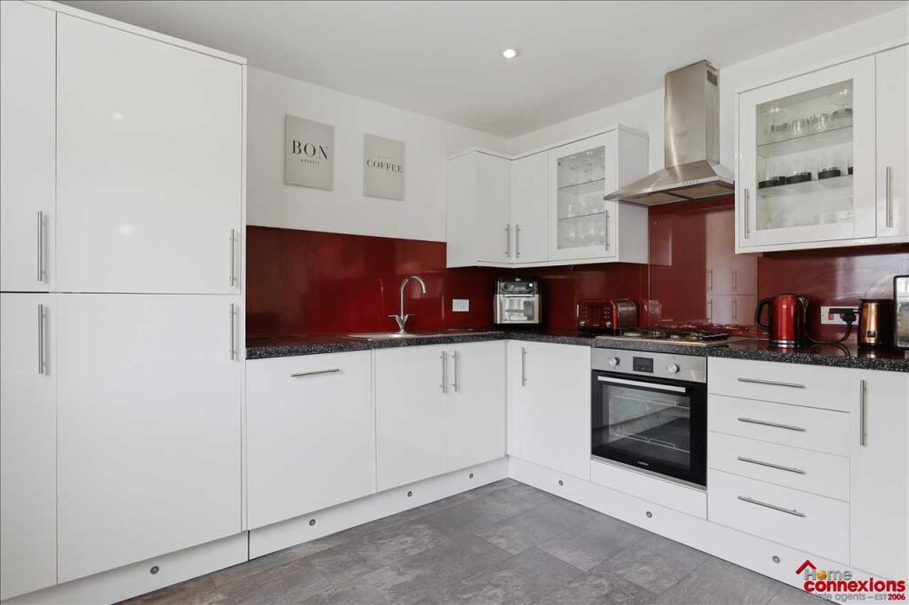 Apartment in Glasgow, South Lanarkshire - View 5