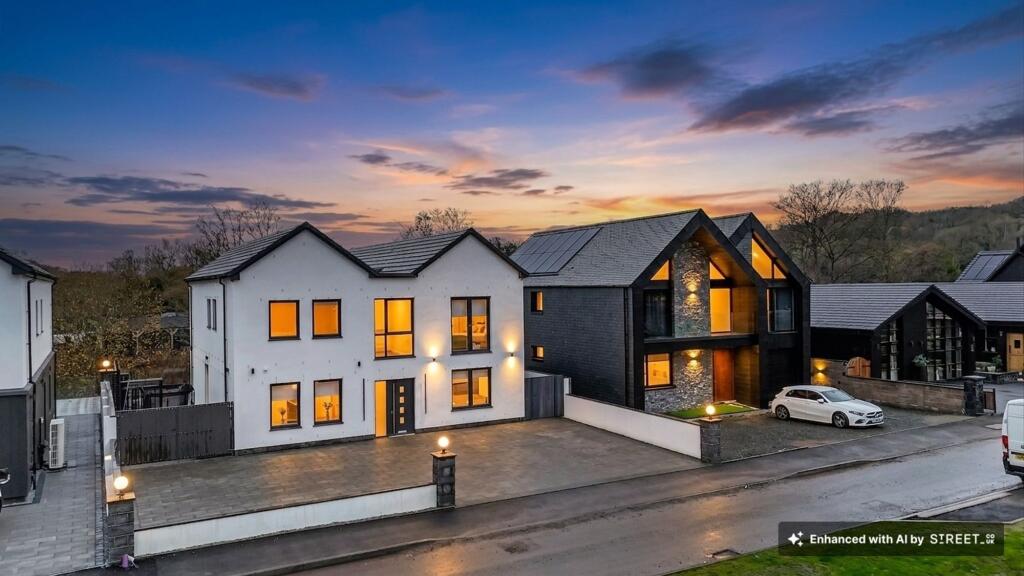 Main image of property: Clyde Grove, Crossford, ML8