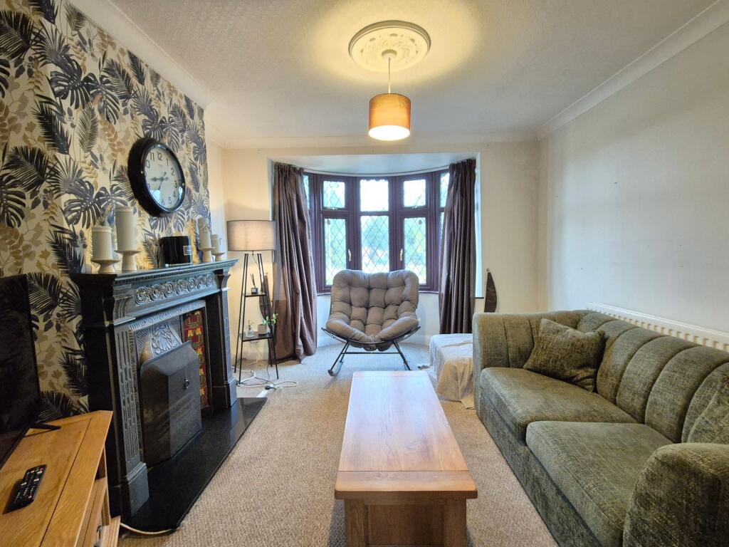 House in North West Leicestershire, Hugglescote and Donington le Heath - View 3