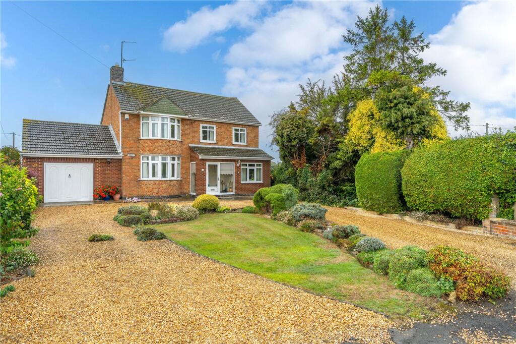 3-bed detached on Pointon Road, Billingborough, Sleaford, Lincolnshire, NG34, £300,000