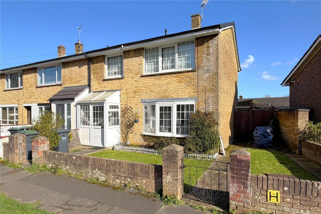 Main image of property: Crawley Avenue, West Leigh, Havant, Hampshire, PO9