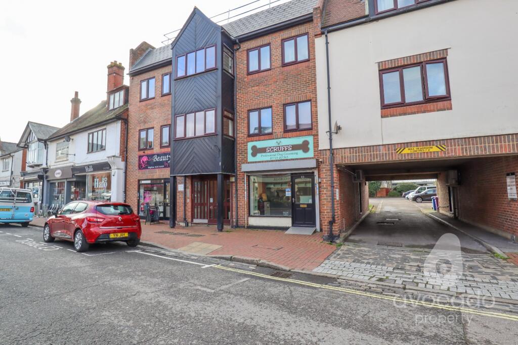 Main image of property: Gainsborough Court, Camp Road, Farnborough, Hampshire, GU14 6EP