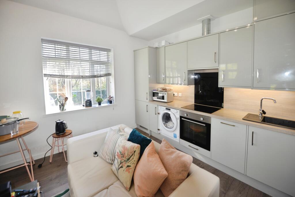 Main image of property: Millbrook Road East, Southampton, SO15