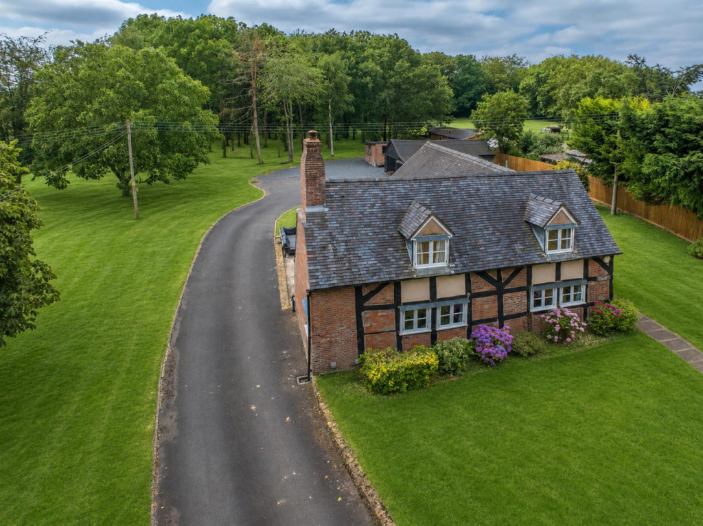 Main image of property: Cruise Hill, Ham Green, Redditch
