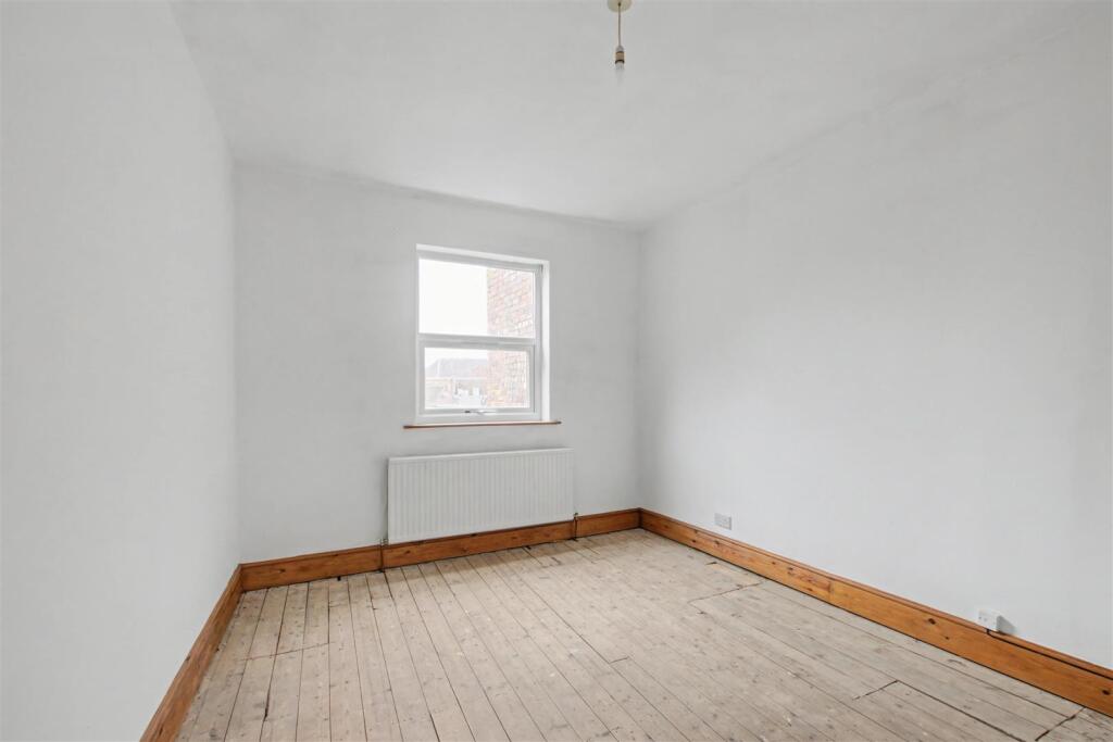 Worrall Avenue, Arnold, Nottingham - View 6