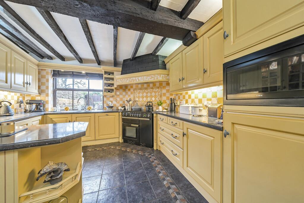 Additional image 7 of Church Farm House, Dosthill, Tamworth