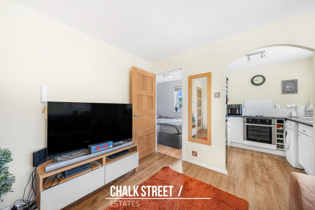 Apartment in London, Hornchurch - View 4
