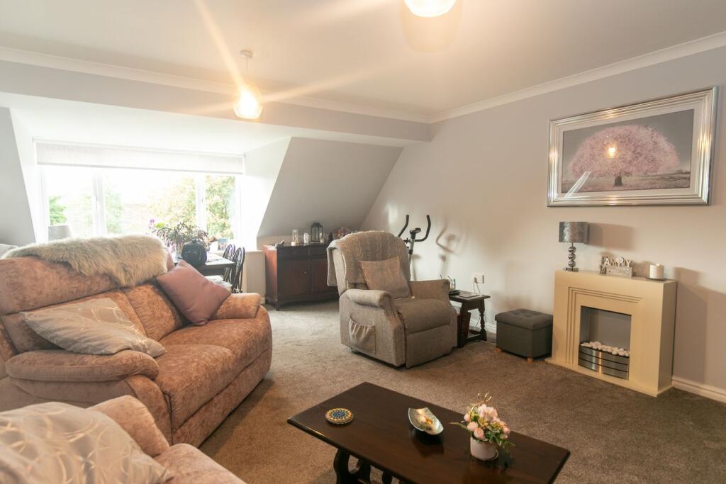 Apartment in Ramsey, Garff - View 5