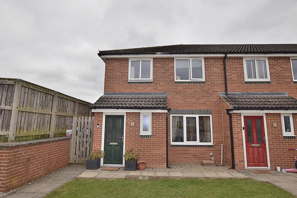 3-bed terraced on Colville Court, Colburn, £180,000