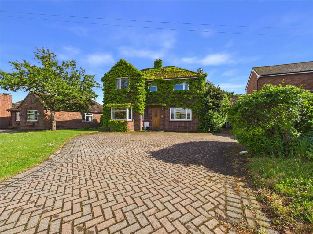 Main image of property: Abbots Road, Colchester, Essex, CO2