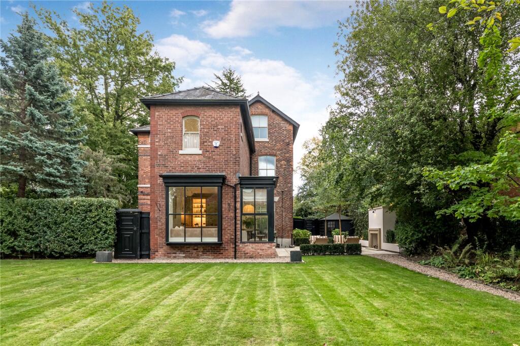 Heaton Moor Road, Heaton Moor, Stockport, Greater Manchester, SK4 photo 3