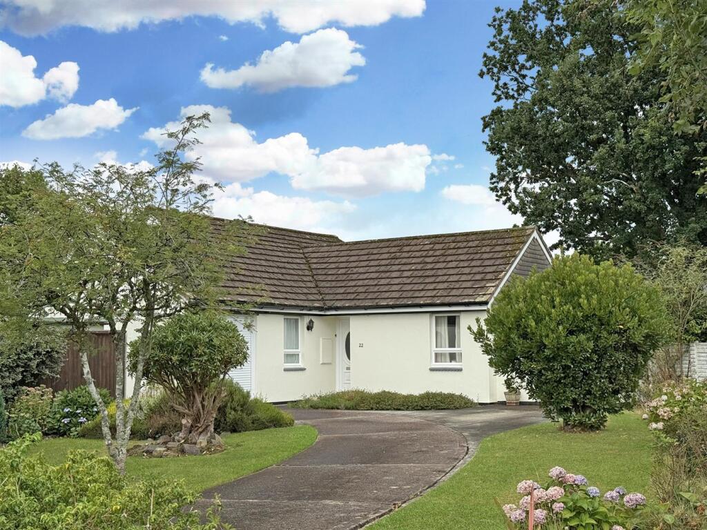 3-bed bungalow on Land Park, Chulmleigh, £325,000