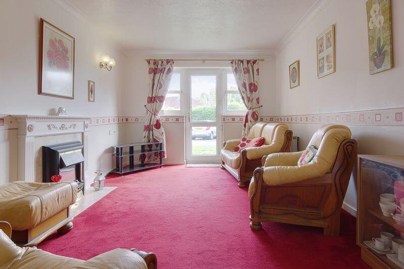 Willow Mead Wildern Lane, Hedge End photo 4