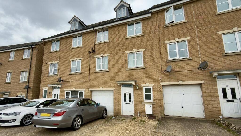 Main image of property: Hargate Way, Hampton Hargate, Peterborough