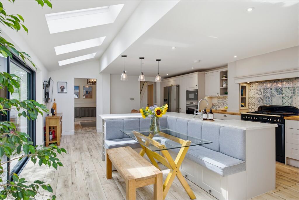 Chapel Hill, Stansted, Essex, CM24 photo 3