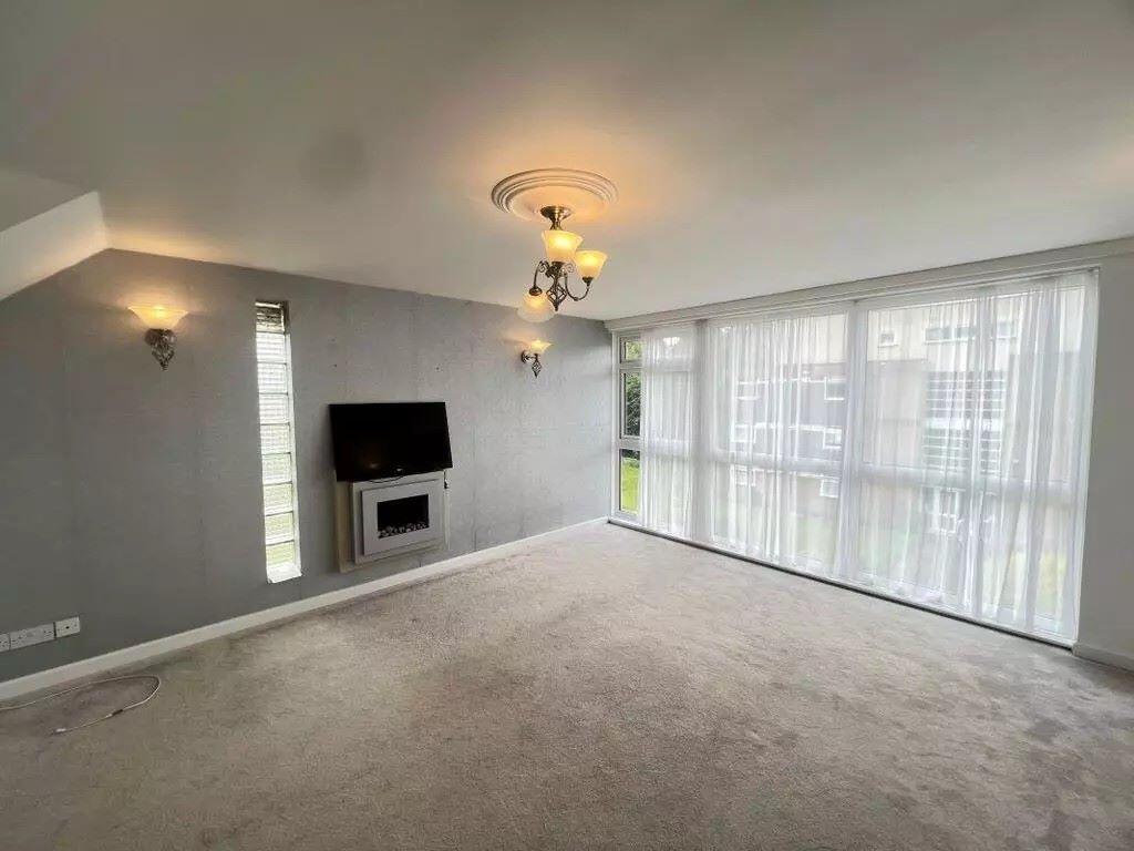 Apartment in Birmingham - More