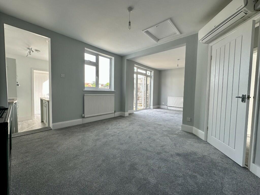 House in Southend-on-Sea, Essex - View 3