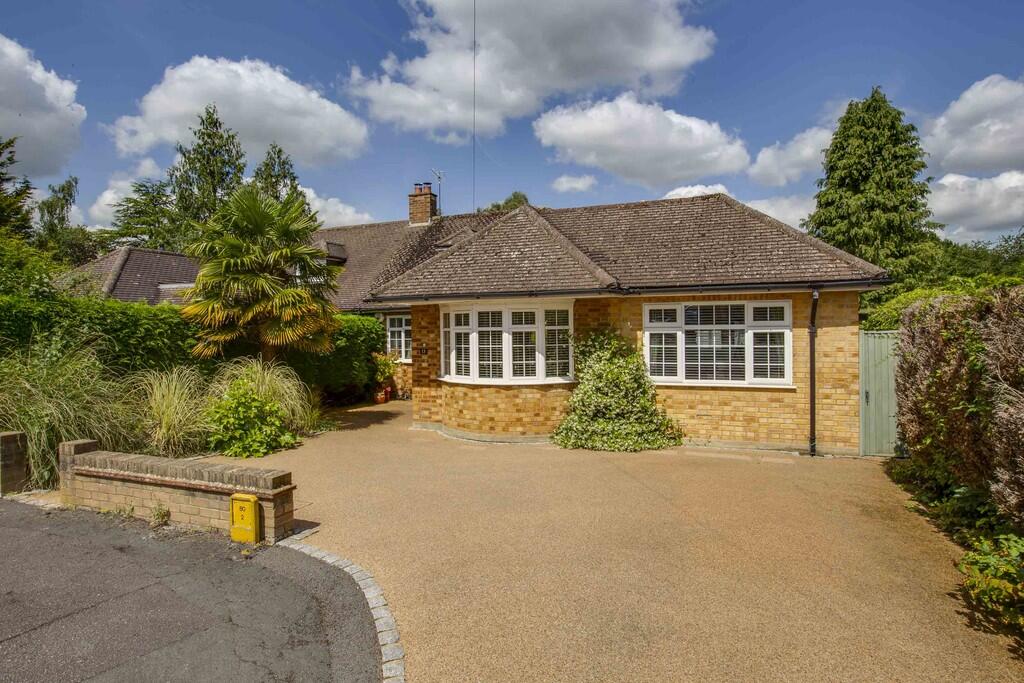 Main image of property: Chandos Close, Little Chalfont
