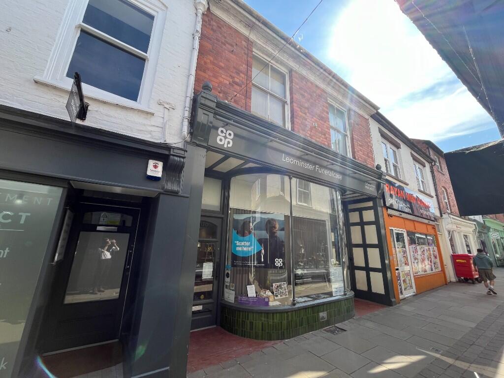 Main image of property: 17 Drapers Lane, Leominster, Herefordshire, HR6 8ND