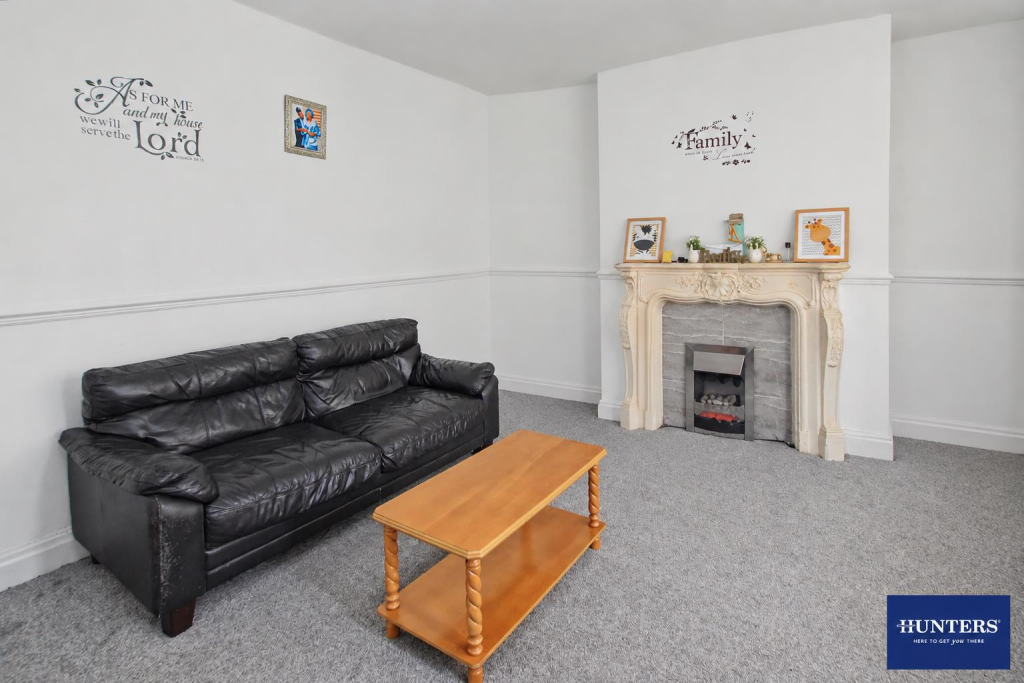 House in Bradford - View 3