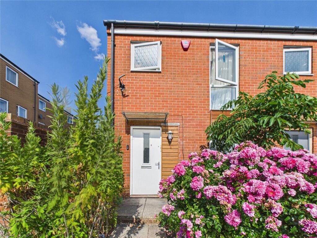 Main image of property: Hadwells Road, Patchway, Bristol, South Gloucestershire, BS34