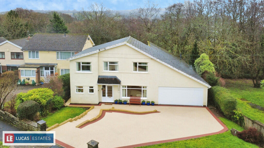 5-bed detached on Pen-y-cae, Ystrad Mynach, £525,000