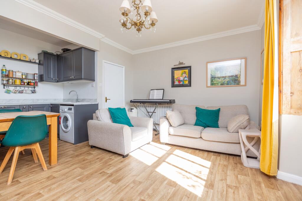 Apartment in Salisbury - View 4