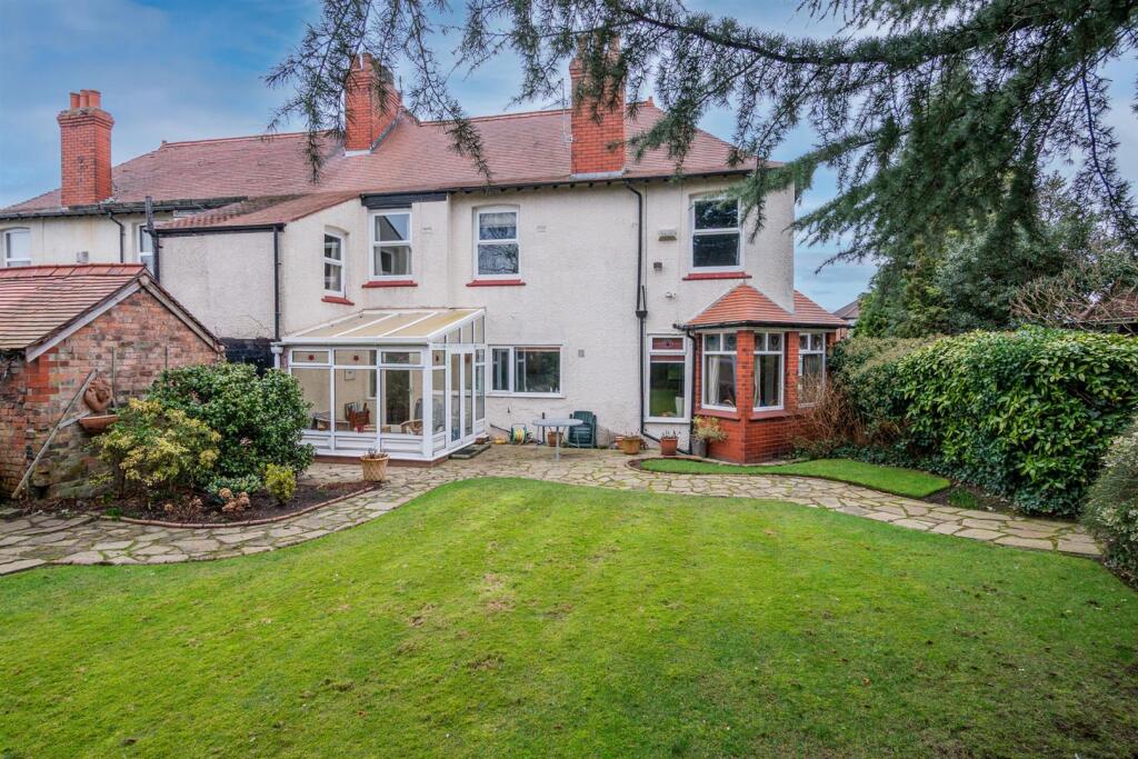 Wood Lane, Timperley, Altrincham – pohled 4