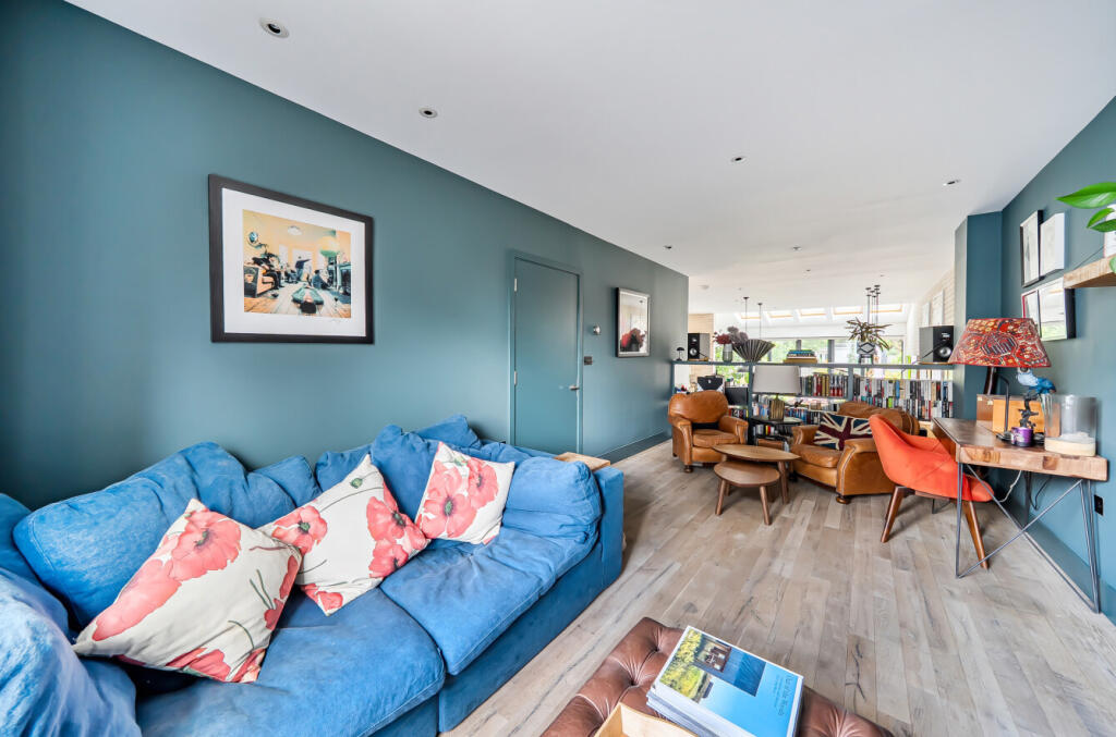 House in London - View 4