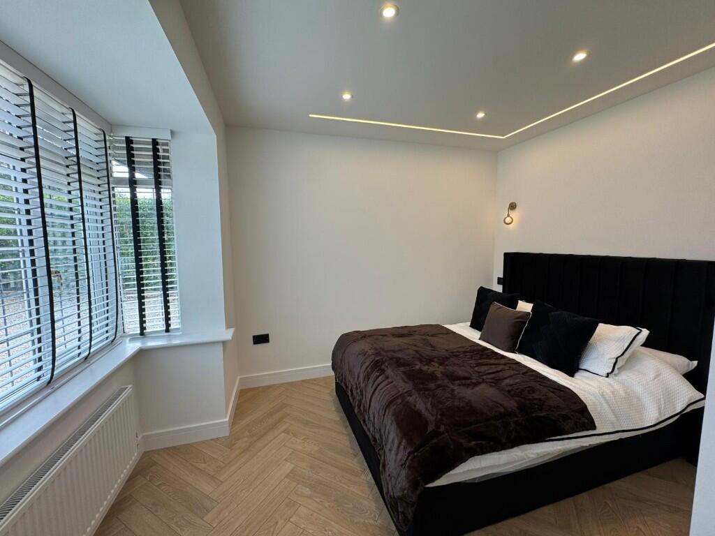 Main image of property: Totteridge Road, High Wycombe, Buckinghamshire, HP13