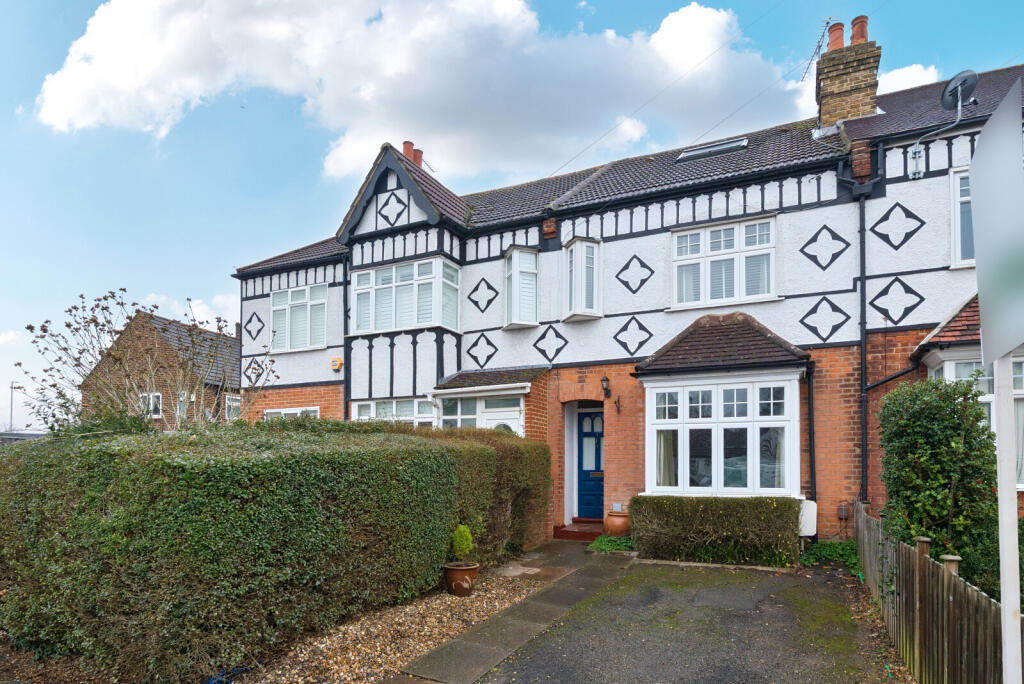 Main image of property: French Street, Sunbury-On-Thames, TW16