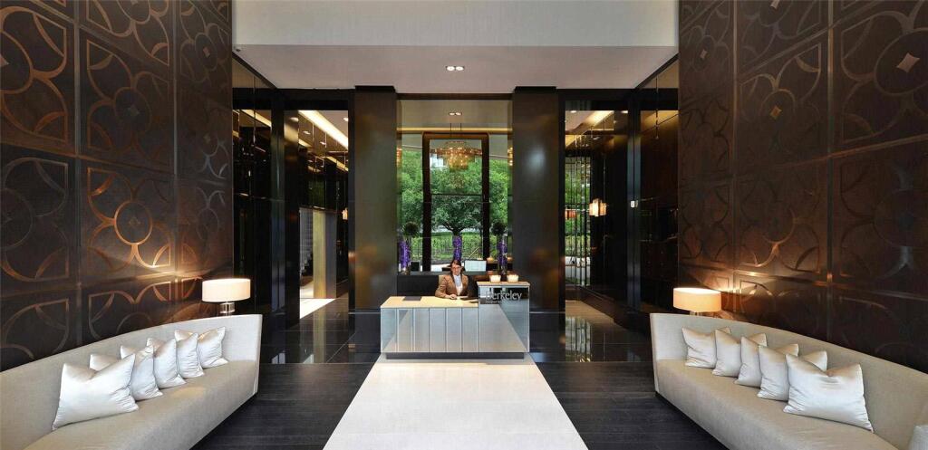 Apartment in London, One Tower Bridge, Old Kent Road - View 4