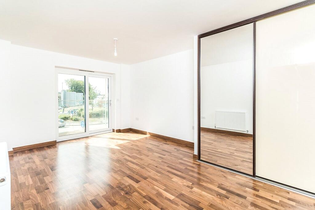 Apartment in Dartford - More