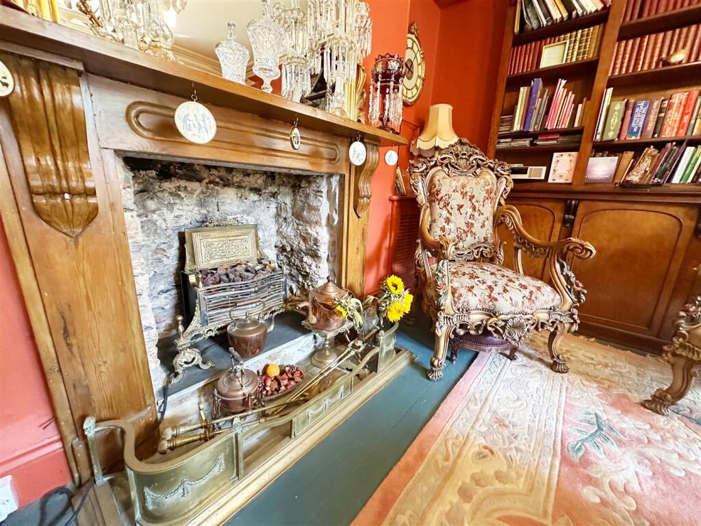 House in Brixham, Parkham Hill - View 5