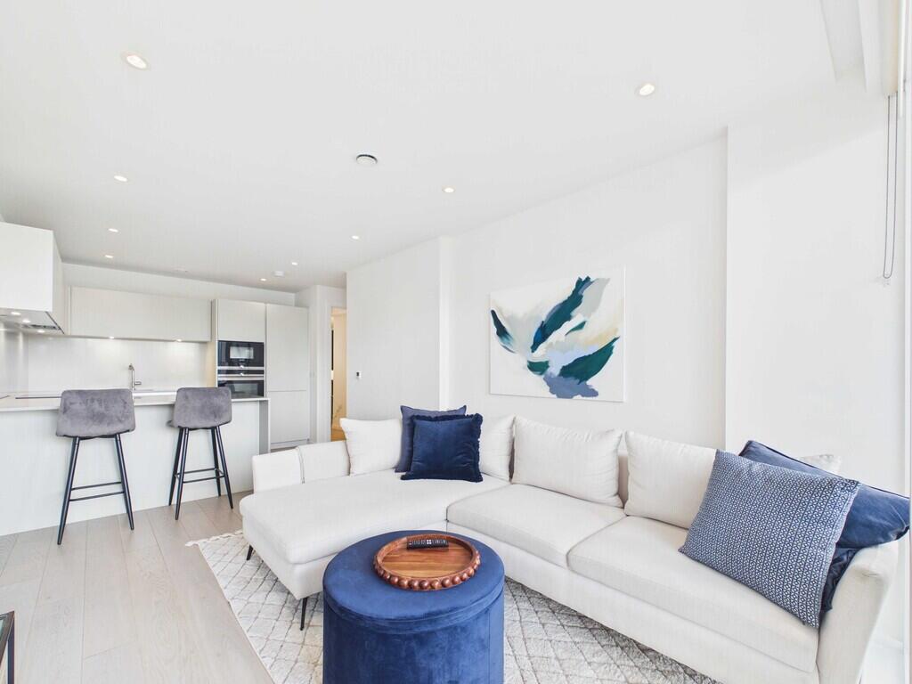 Apartment in London - More
