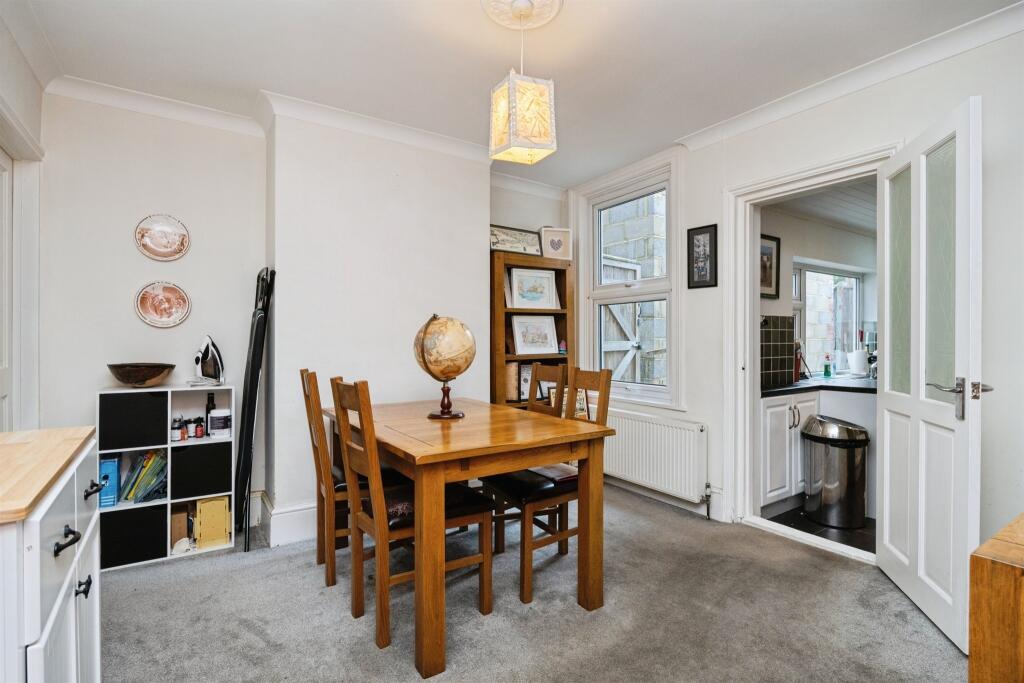 House in Tonbridge - View 5