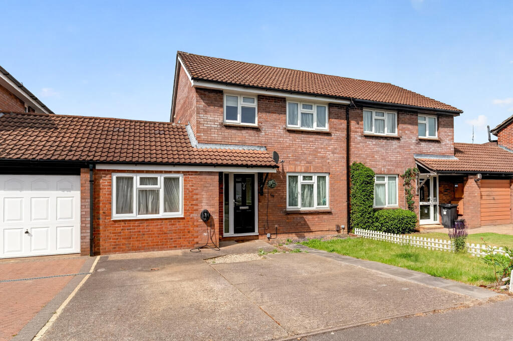 Main image of property: Northway, Wokingham, RG41