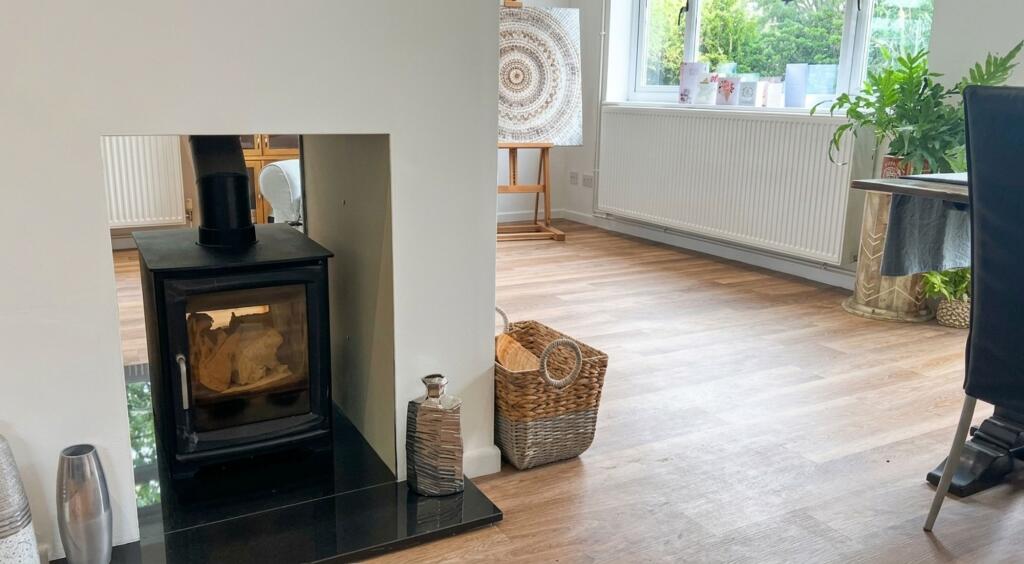 House in East Cambridgeshire, Stretham - More