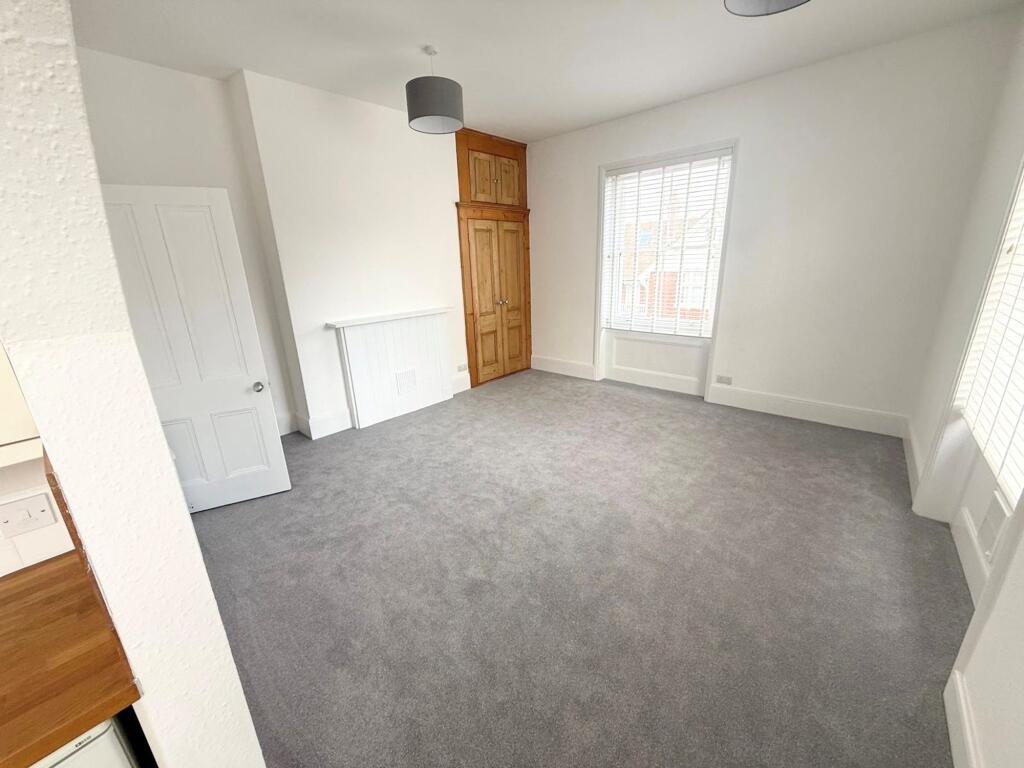 Apartment in Hove, Brighton and Hove - View 5