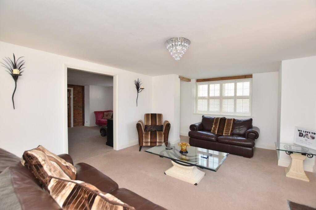 House in Tonbridge - View 5