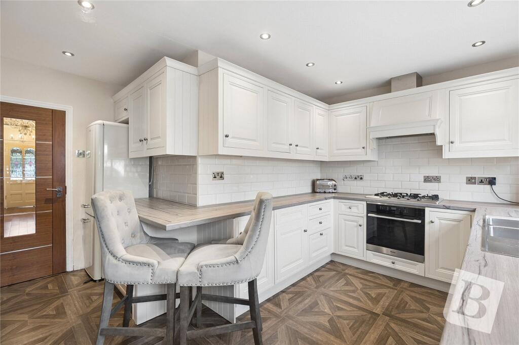 House in London - View 3