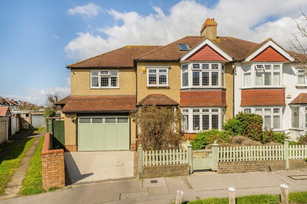 Main image of property: St. Oswald's Road, Streatham