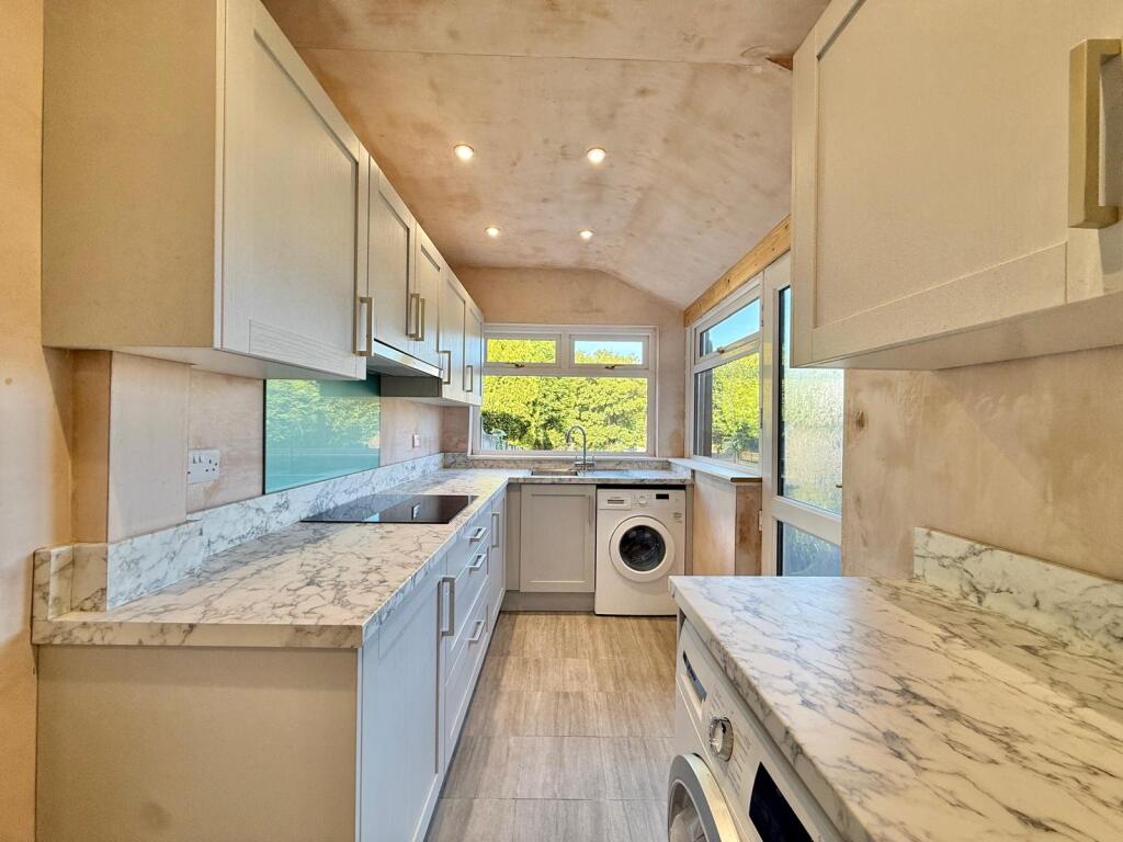 House in Tameside, Greater Manchester - View 5