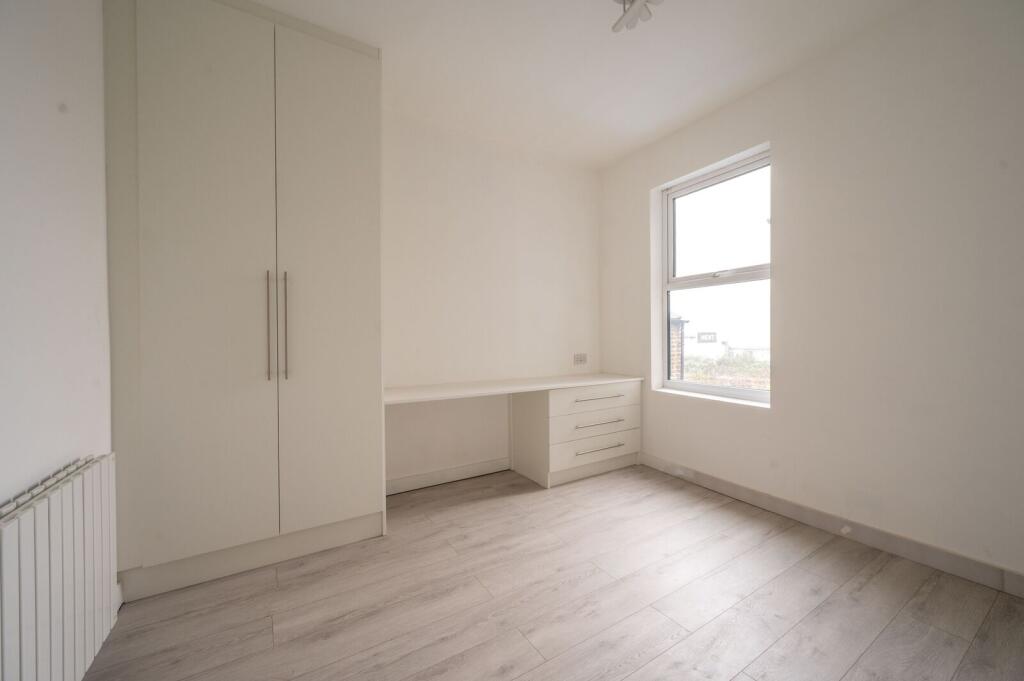 Westdown Road, Leyton, London, E15 – pohled 6