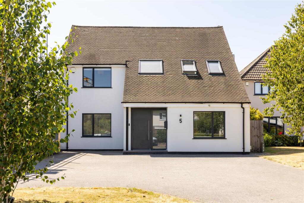 House in Redhill - View 4
