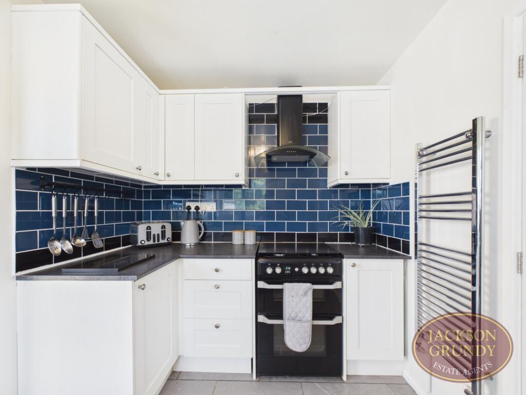 House in Boughton, Boughton Green, Kingsthorpe - More