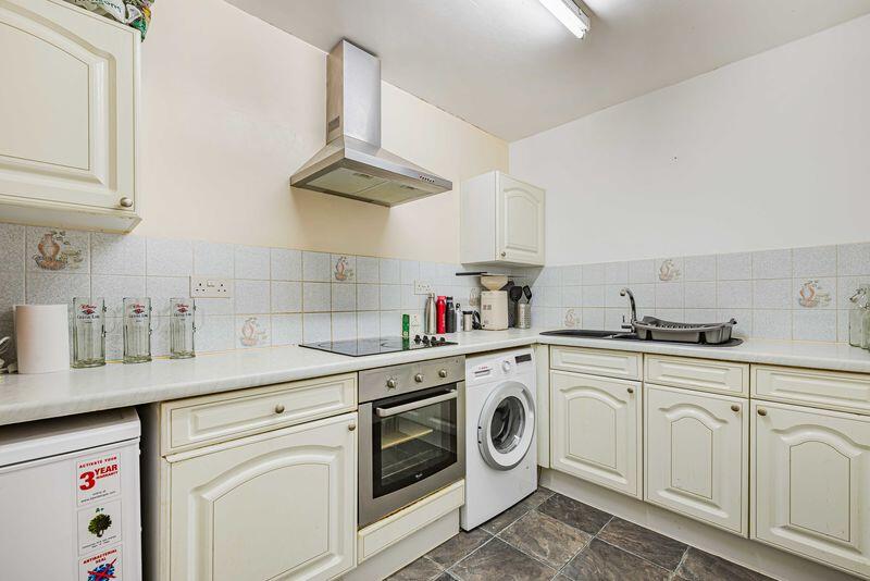 Rosefield, The Park, Sidcup - View 3